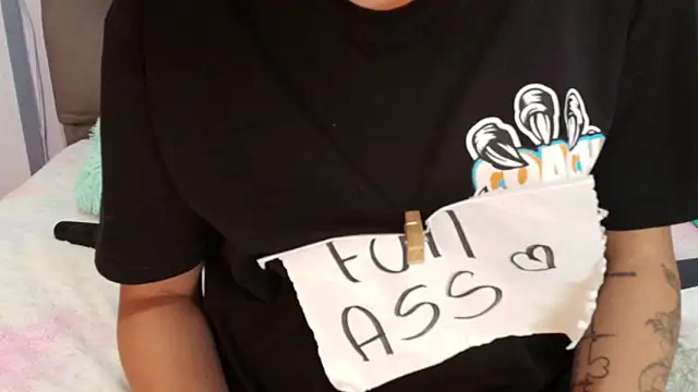 Slut_Dirty_Nastyy's cam snapshot