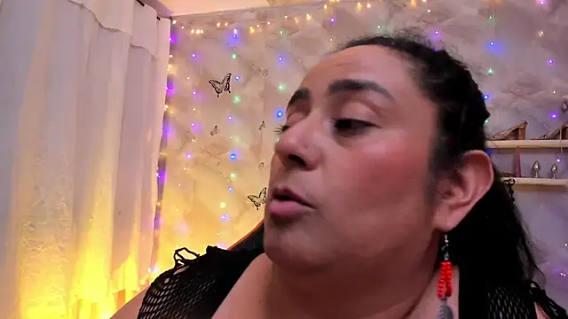 agathaxxx-69's cam snapshot