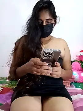 SLZAARA's cam snapshot