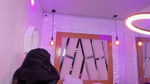 ary_cooper_'s cam snapshot