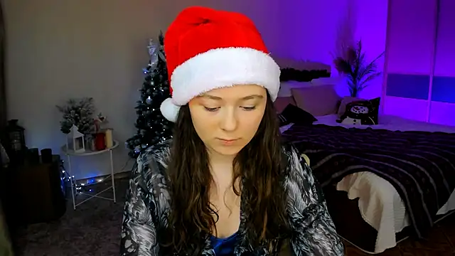 AlluringLookk's cam snapshot