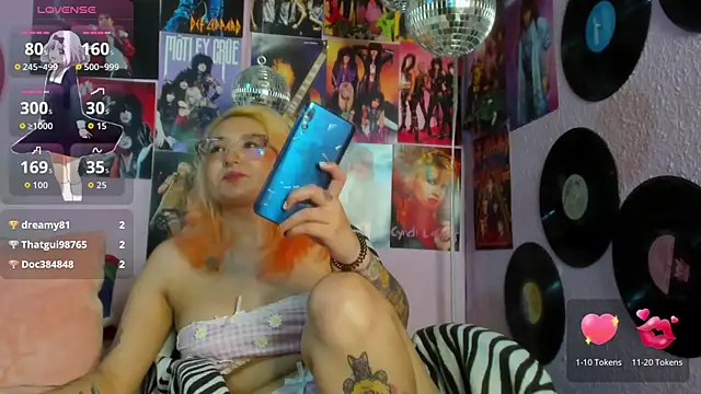 Avril_Maria's cam snapshot