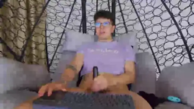 alex_noa's cam snapshot