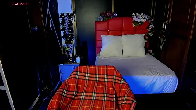 SexyNaf's cam snapshot