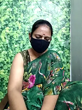 Queen-Neha's cam snapshot