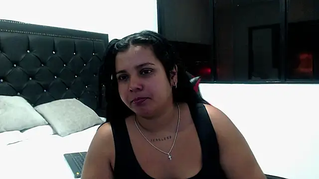 AndreaKinghs's cam snapshot