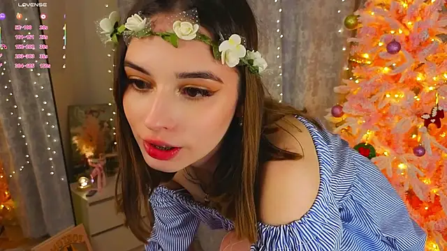 LunaraRada's cam snapshot