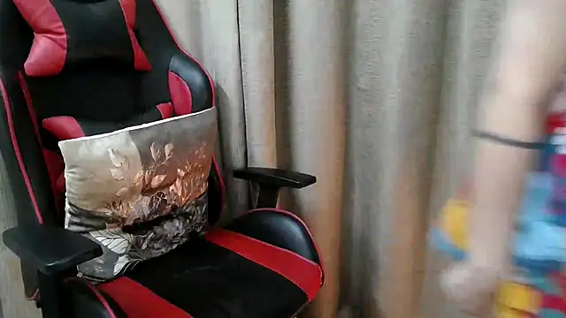 Hott_Niya's cam snapshot