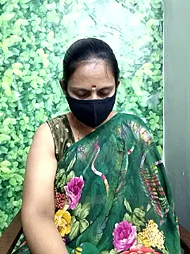 Queen-Neha's cam snapshot