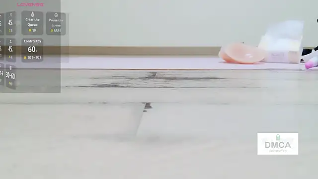 Vicki-66 live sex cam