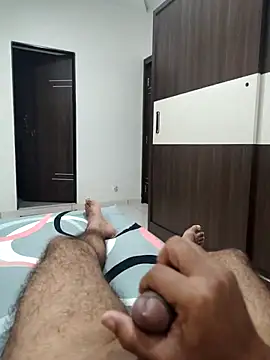 John_mccoy@xh's cam snapshot