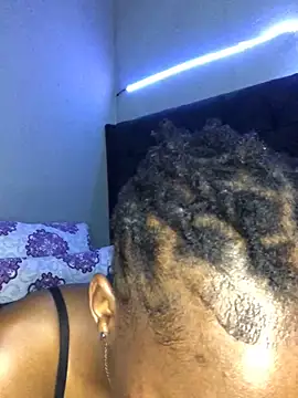 xxSexyTalia28's cam snapshot