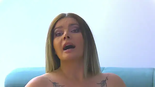 RissaRheys live sex cam