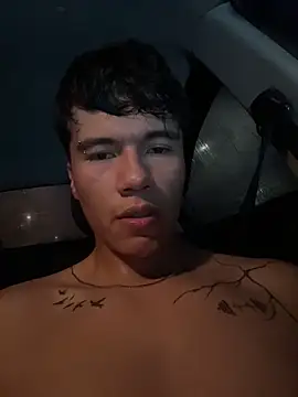 Logan_smith1 live sex cam