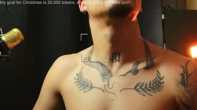 AlphaMasterXxx live sex cam