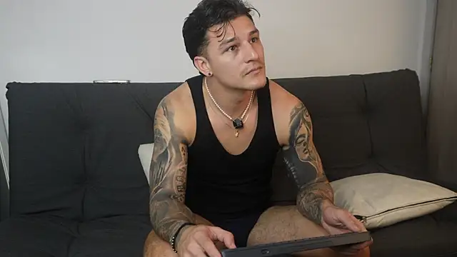Dominick_walker live sex cam