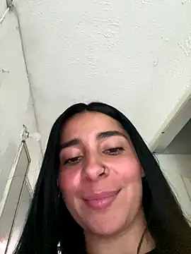 Meganmilk1 live sex cam