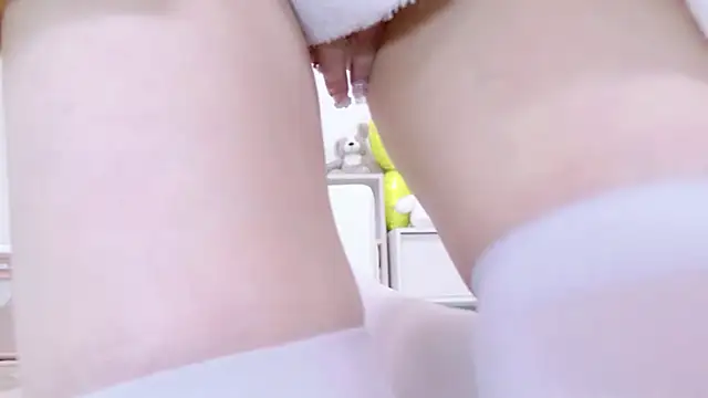 umi_umi_7 live sex cam