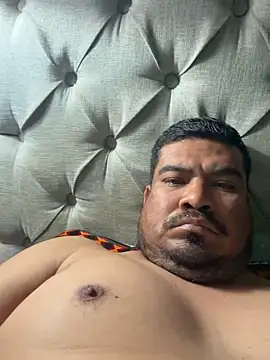 ThickD619 live sex cam