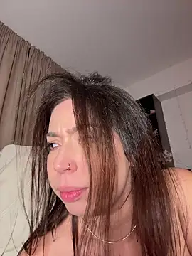 KimArts's cam snapshot