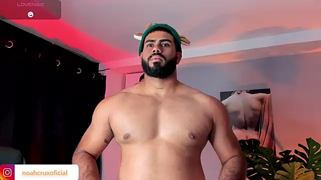 noah_crux's cam snapshot