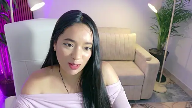 IAM__ZARA's cam snapshot