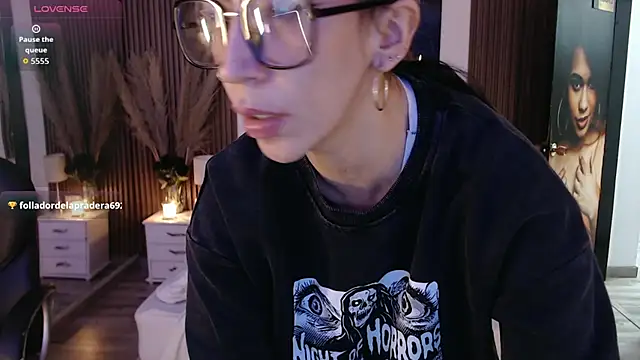 Sam_mansson66's cam snapshot