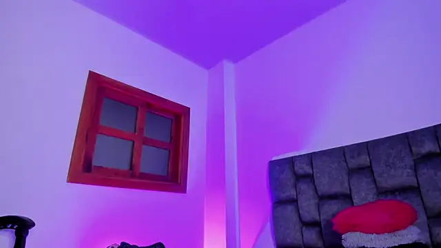 kittymonroe1's cam snapshot