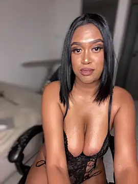 Emii_Love's cam snapshot