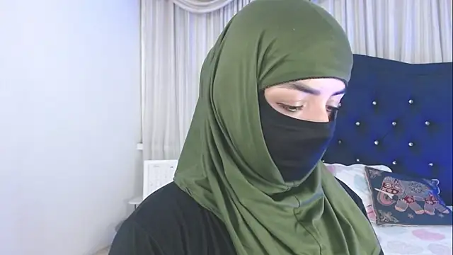 Uzra_hayed live sex cam