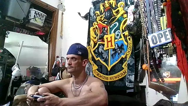 slinginbigD's cam snapshot