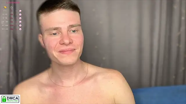 holy_eggs_02's cam snapshot