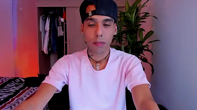 Damianwhite live sex cam