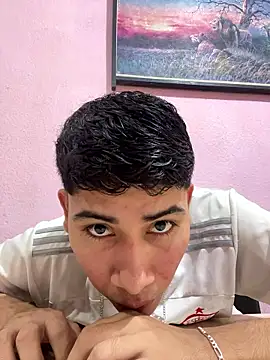 emmarod18 live sex cam