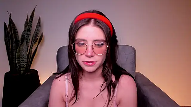 HazelKush's cam snapshot