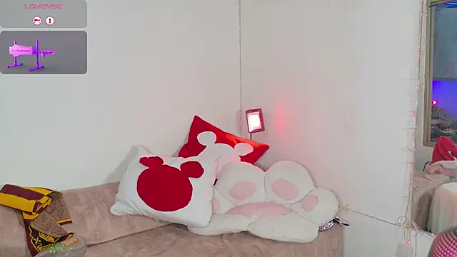 MeganDolll's cam snapshot