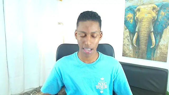 maiki18_ live sex cam