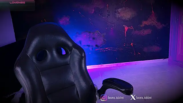 Laura_takint's cam snapshot