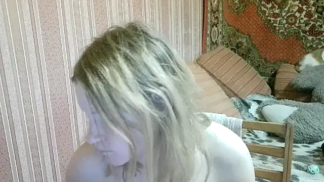 Kathlyn__Heath's cam snapshot