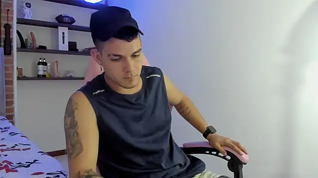 BooyHott_'s cam snapshot