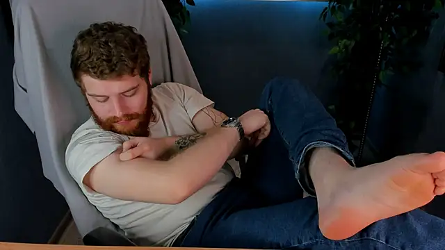 DominicGengry's cam snapshot