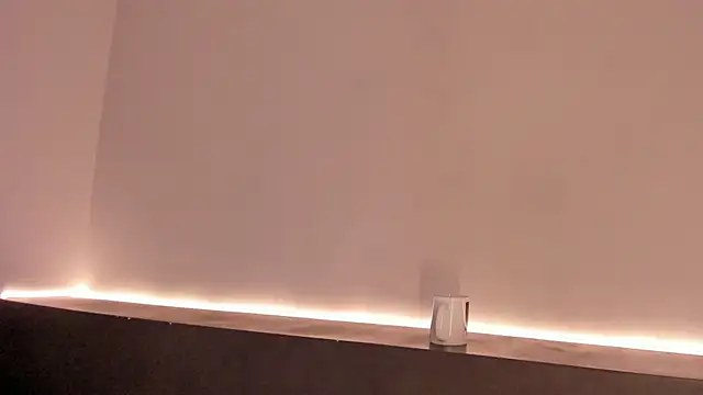 sara__jones_gh's cam snapshot