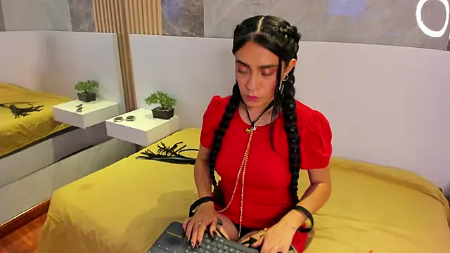 PamelaRed_'s cam snapshot