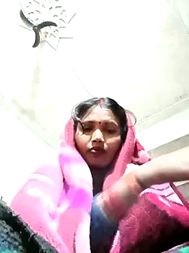 Cm_pooja's cam snapshot