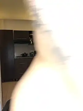 EmmaRossem's cam snapshot