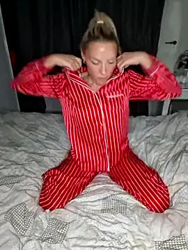 Bellarose_xx's cam snapshot