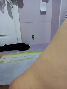 GULACIYAM live sex cam