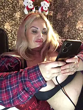 VikiiStoun live sex cam