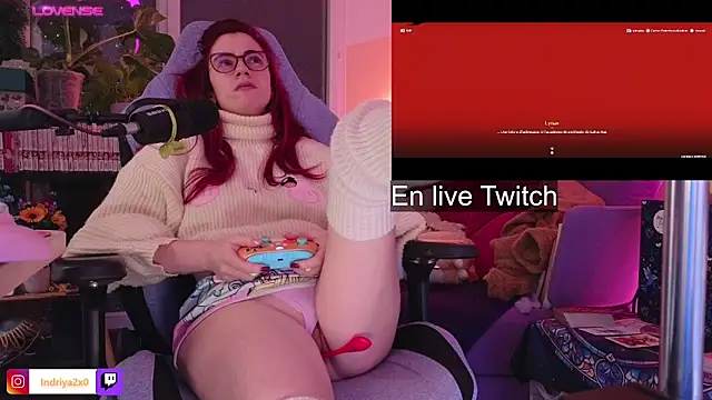 Indriya2x0 live sex cam