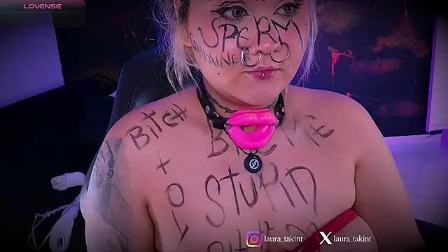 Laura_takint live sex cam